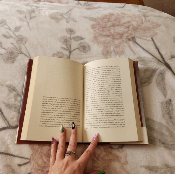 Hunger by Roxane Gay & In My Skin by Kate Holden Books (Lot of 2) - Picture 9 of 9